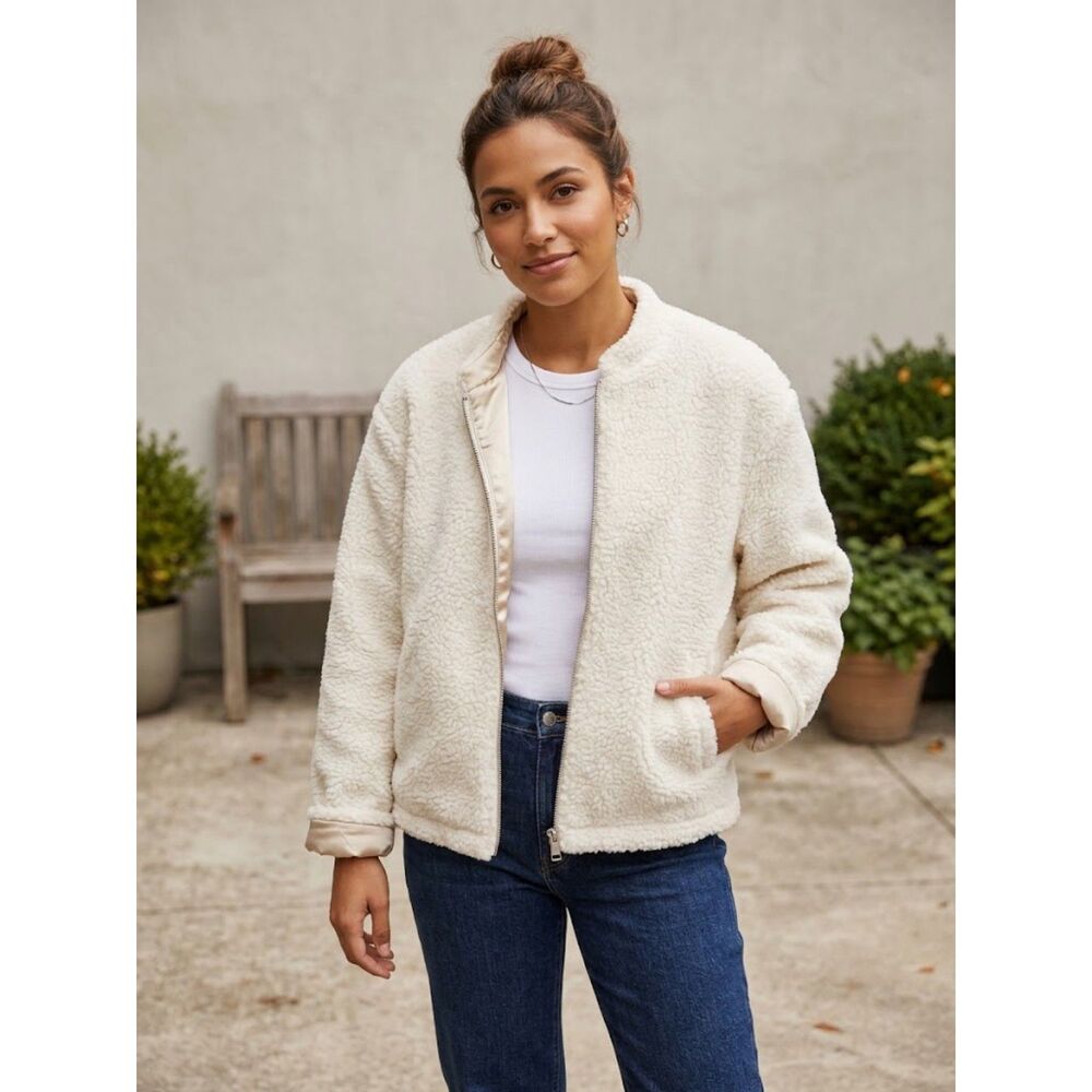 Calvin Klein Cream Sherpa Teddy Bomber Jacket Satin Lined Full Zip Large NWT